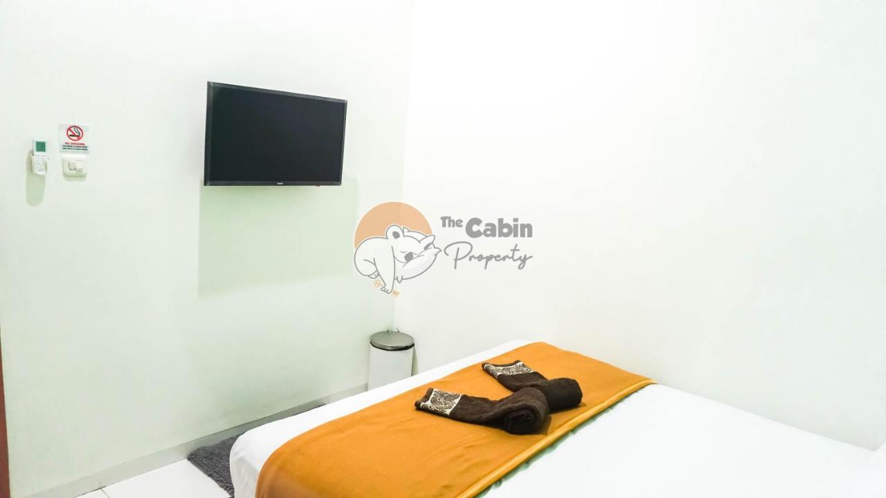The Cabin Tugu Hostel Джокьякарта Экстерьер фото